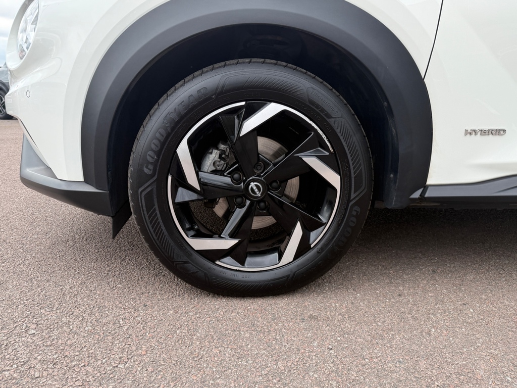 Nissan Juke 1.6 Hybrid N-connecta DF24BBV White #6
