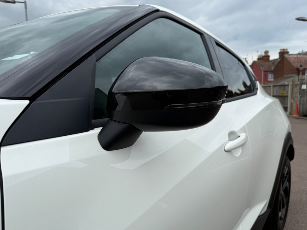 Nissan Juke 1.6 Hybrid N-connecta DF24BBV White #4