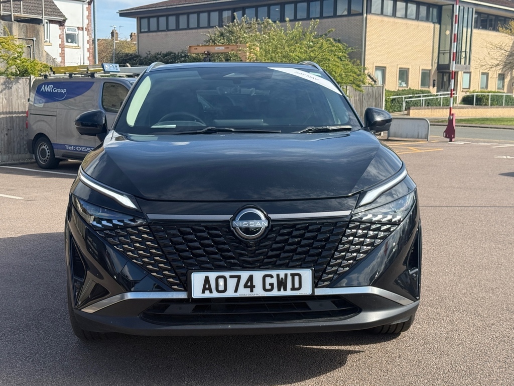 Nissan Qashqai 1.3 Dig-t Mh N-connecta AO74GWD Black #2
