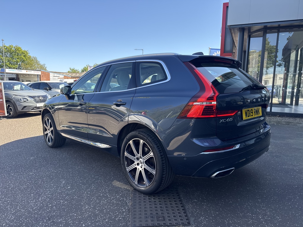 Volvo XC60 2.0 T5 250 Inscription Pro Awd Geartronic WD19RWK Blue #6