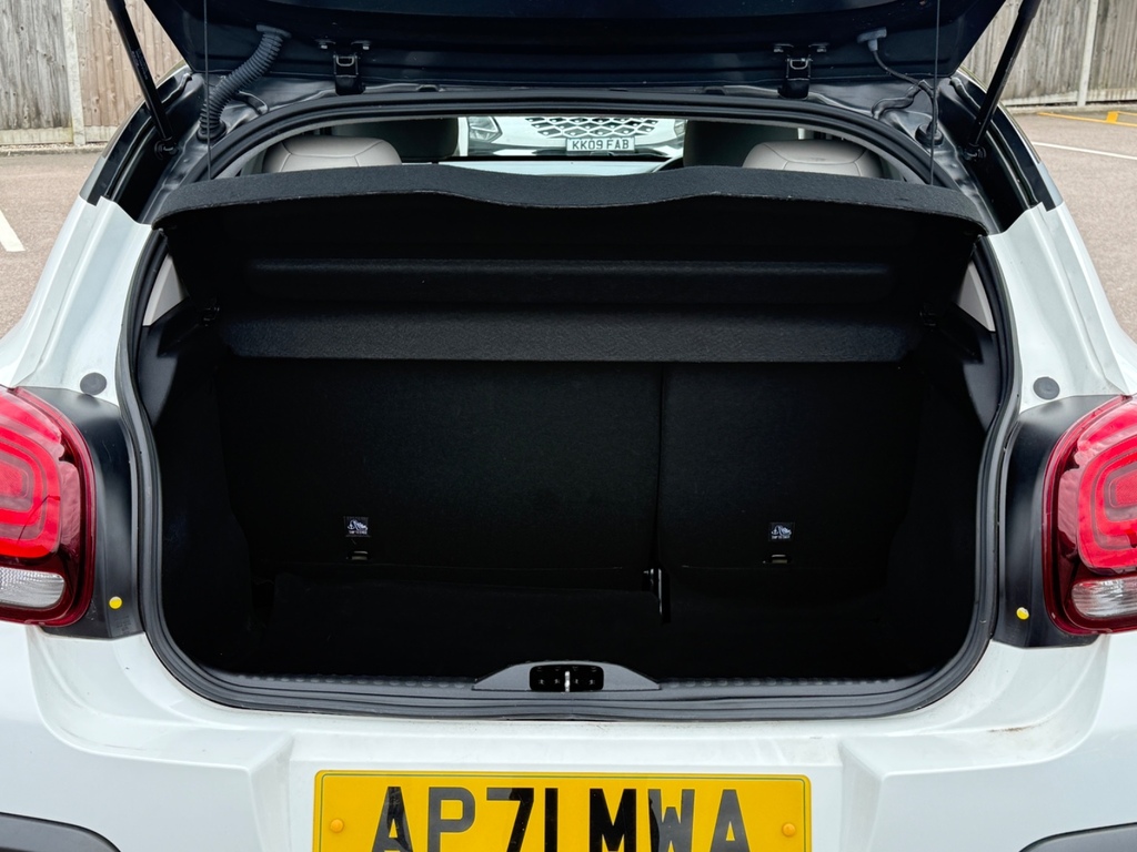 Citroen C3 1.2 Puretech Saint James AP71MWA White #4