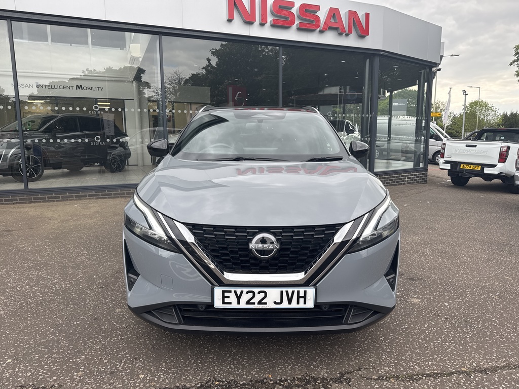 Nissan Qashqai 1.3 Dig-t Mh 158 Tekna Grey #2