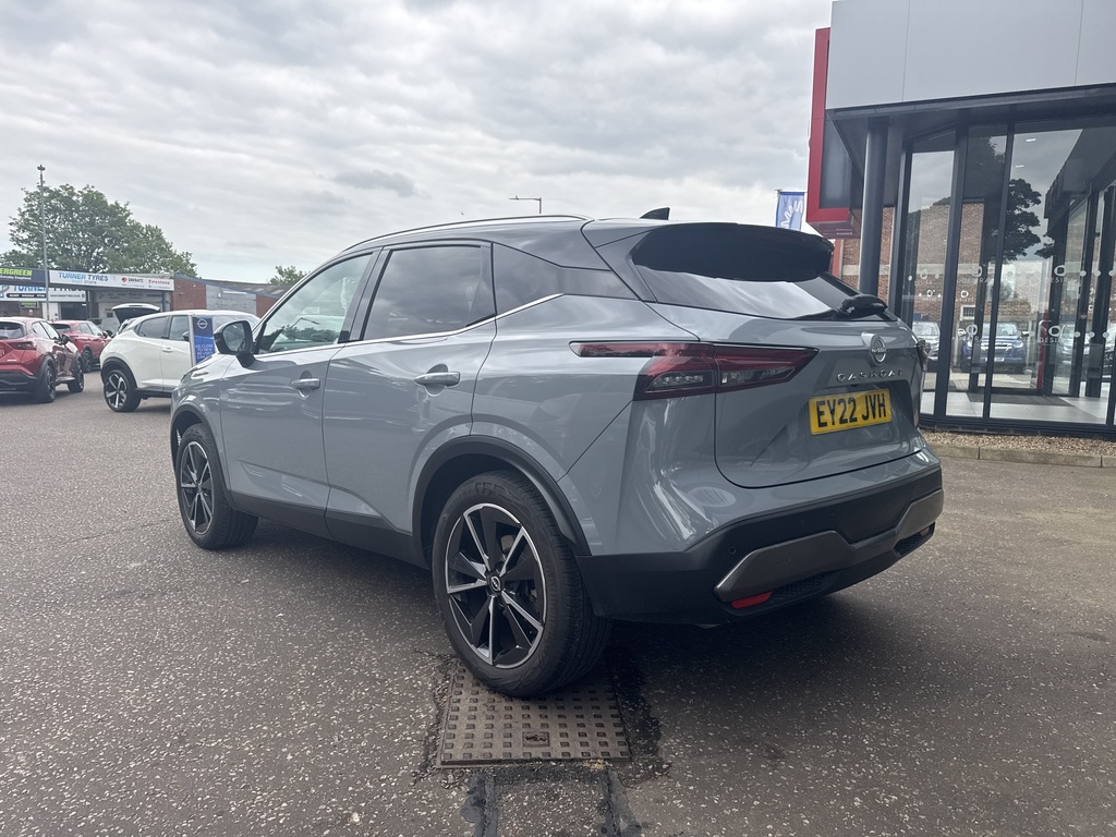 Nissan Qashqai 1.3 Dig-t Mh 158 Tekna Grey #6