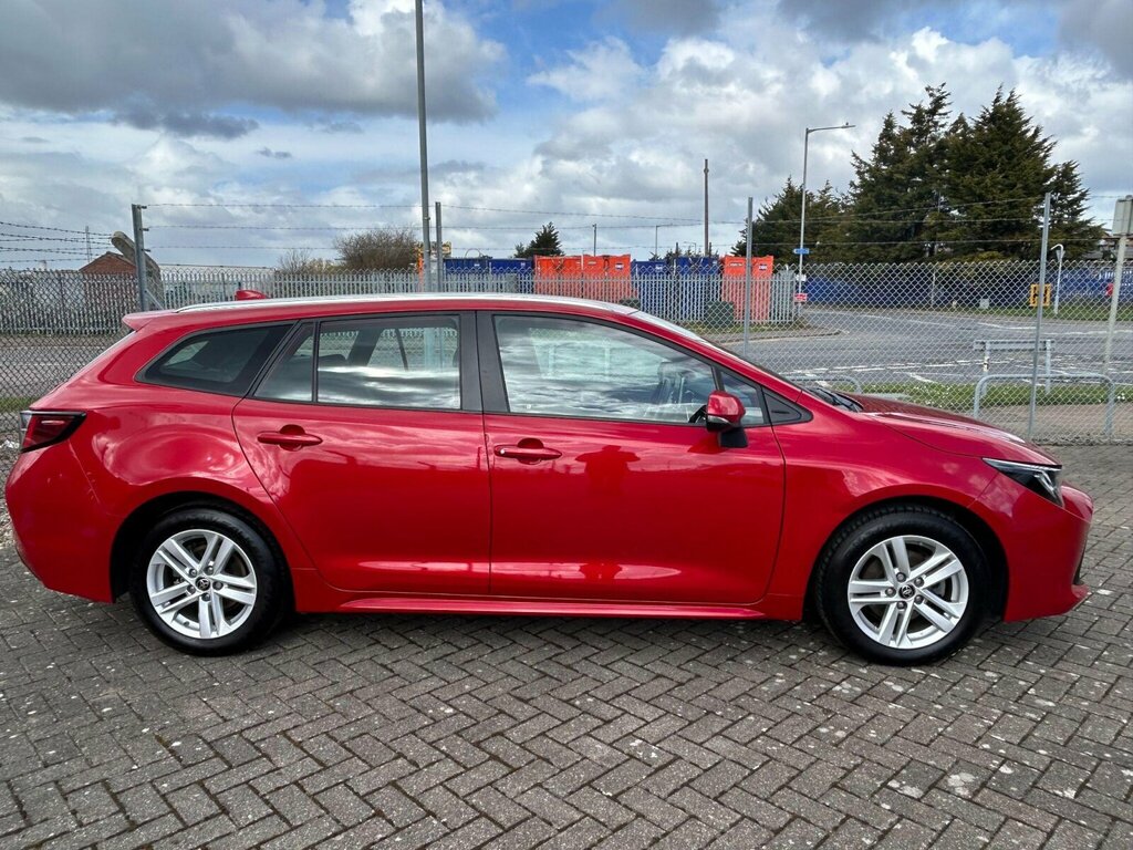 Toyota Corolla 1.8 Vvt-i Hybrid Icon Cvt Estate FG72HKC Red #5