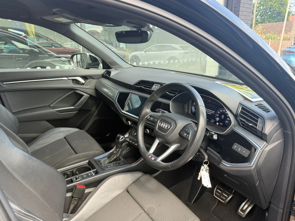 Audi Q3 35 Tfsi S Line S Tronic Estate LV70AVP Black #2