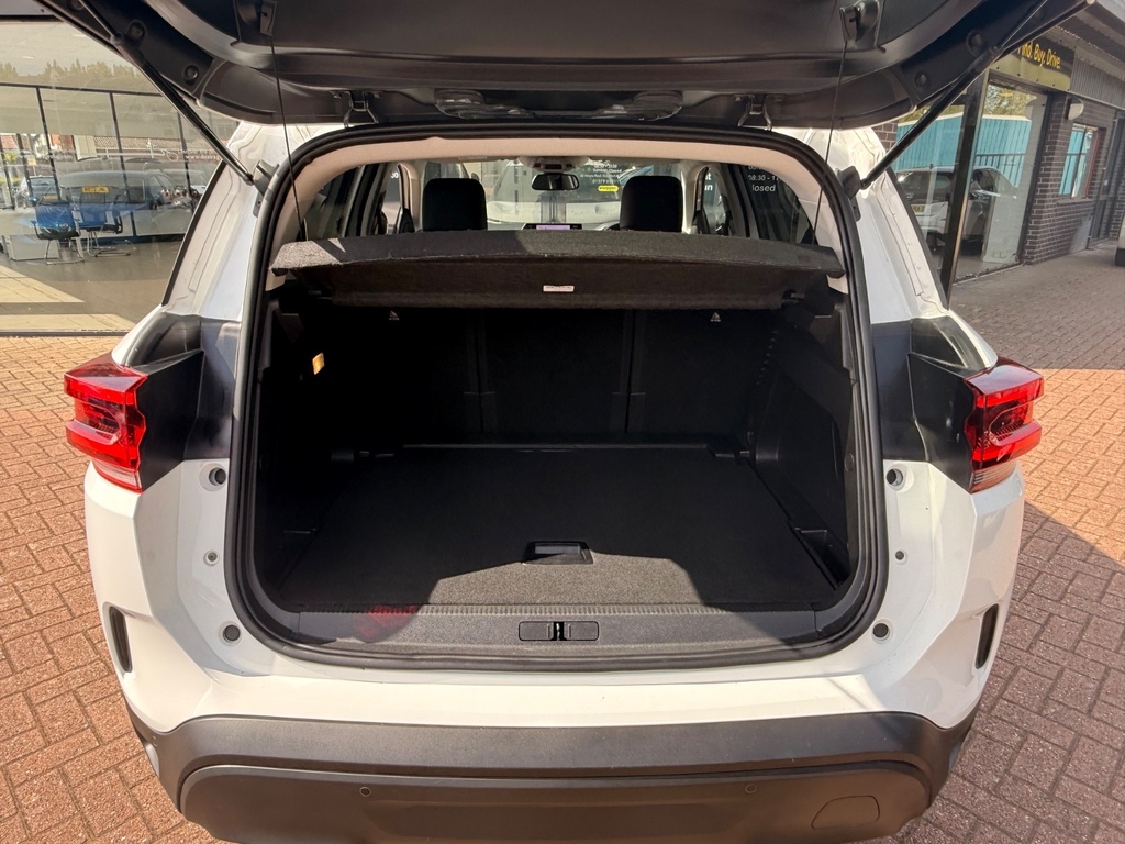 Citroen C5 Aircross 1.2 Puretech Shine CA23VVW White #5