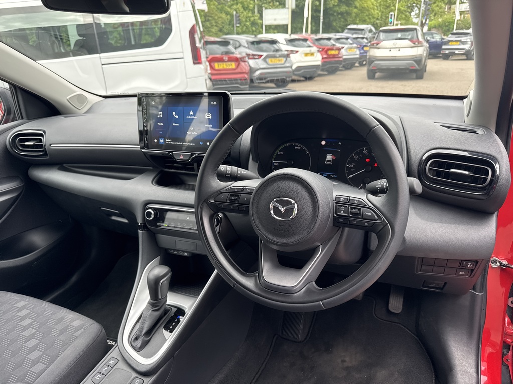 Mazda 2 1.5I Hybrid Exclusive Line Cvt Red #3
