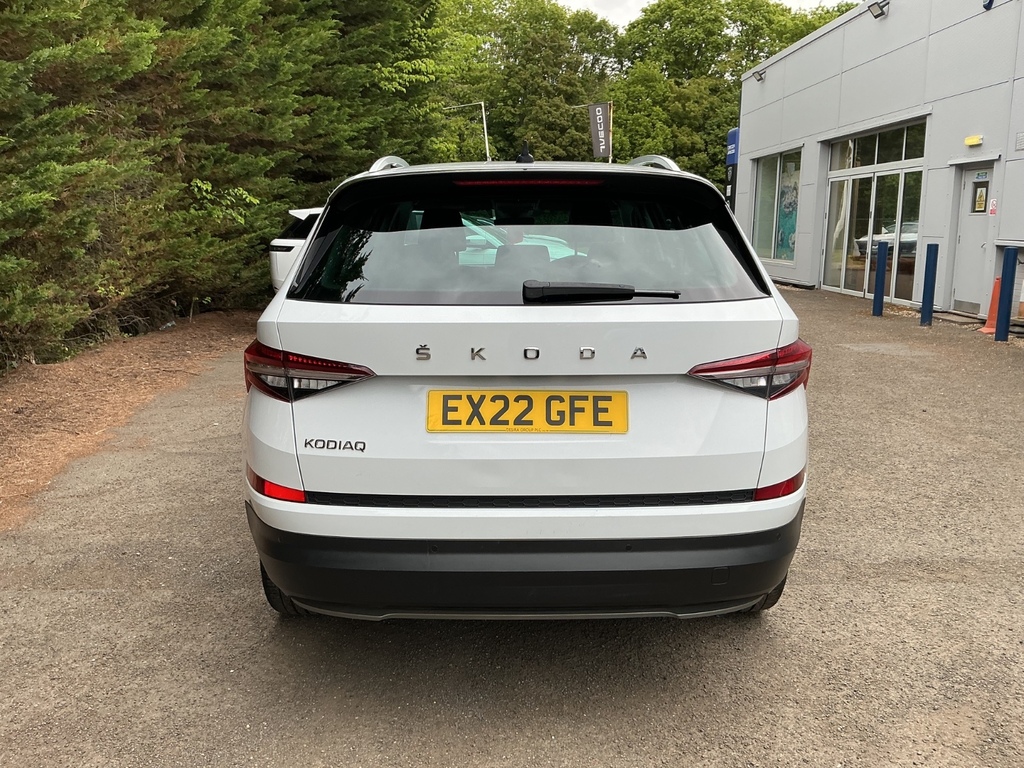 Skoda Kodiaq 1.5 Tsi Se L Dsg 7 Seat Estate EX22GFE White #5