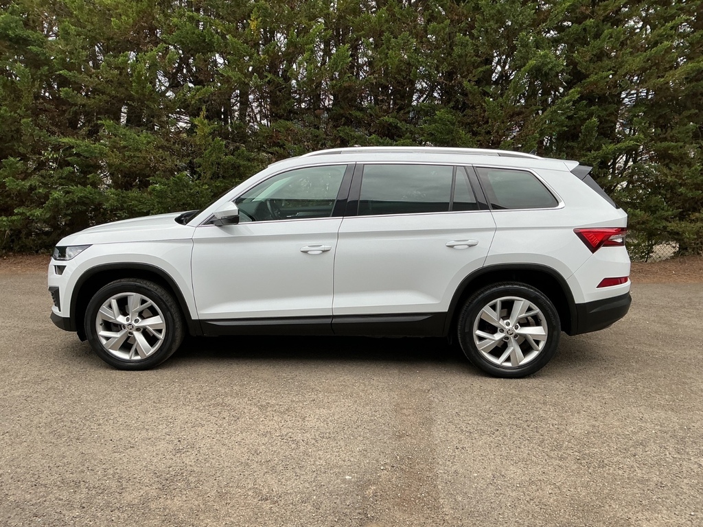 Skoda Kodiaq 1.5 Tsi Se L Dsg 7 Seat Estate EX22GFE White #3