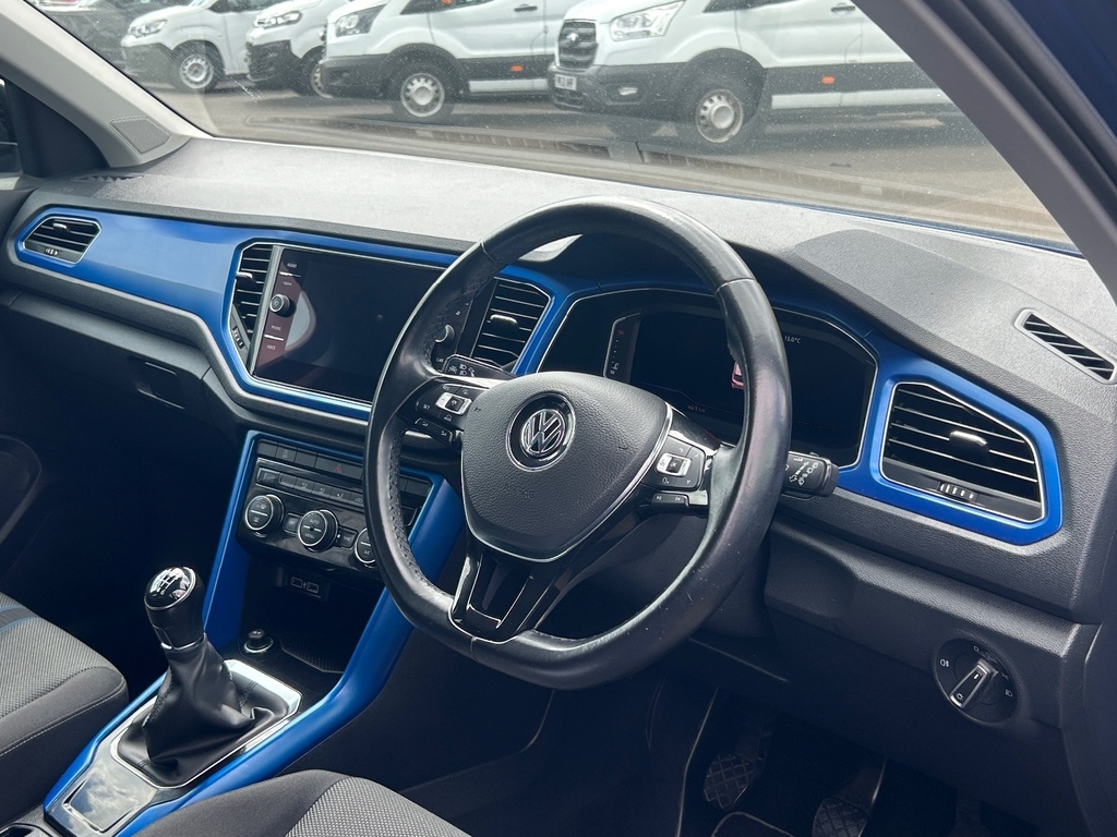 Volkswagen T-Roc 1.5 Tsi Evo Design VK18ZGR Blue #2