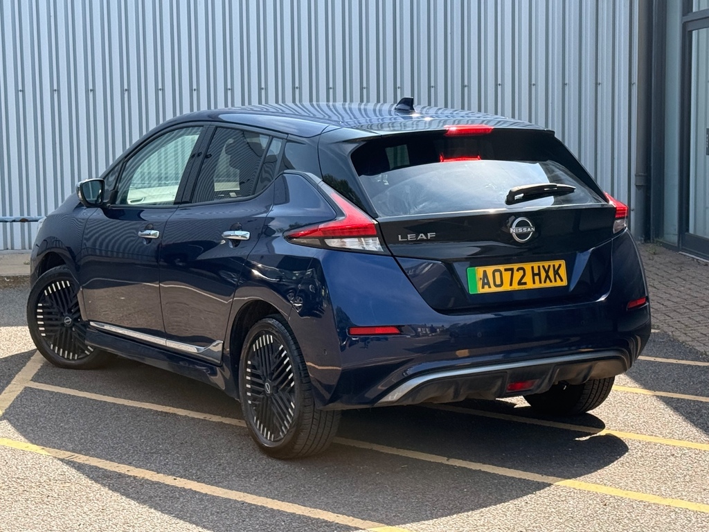 Nissan Leaf 160Kw E Tekna 59Kwh AO72HXK Blue #2