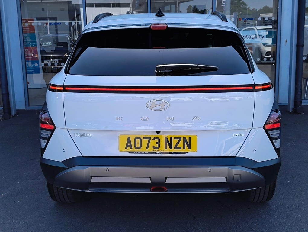 Hyundai Kona 1.6 Gdi Hybrid Ultimate Dct AO73NZN White #4