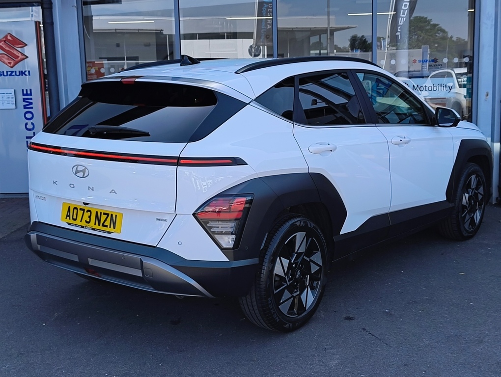 Hyundai Kona 1.6 Gdi Hybrid Ultimate Dct AO73NZN White #3