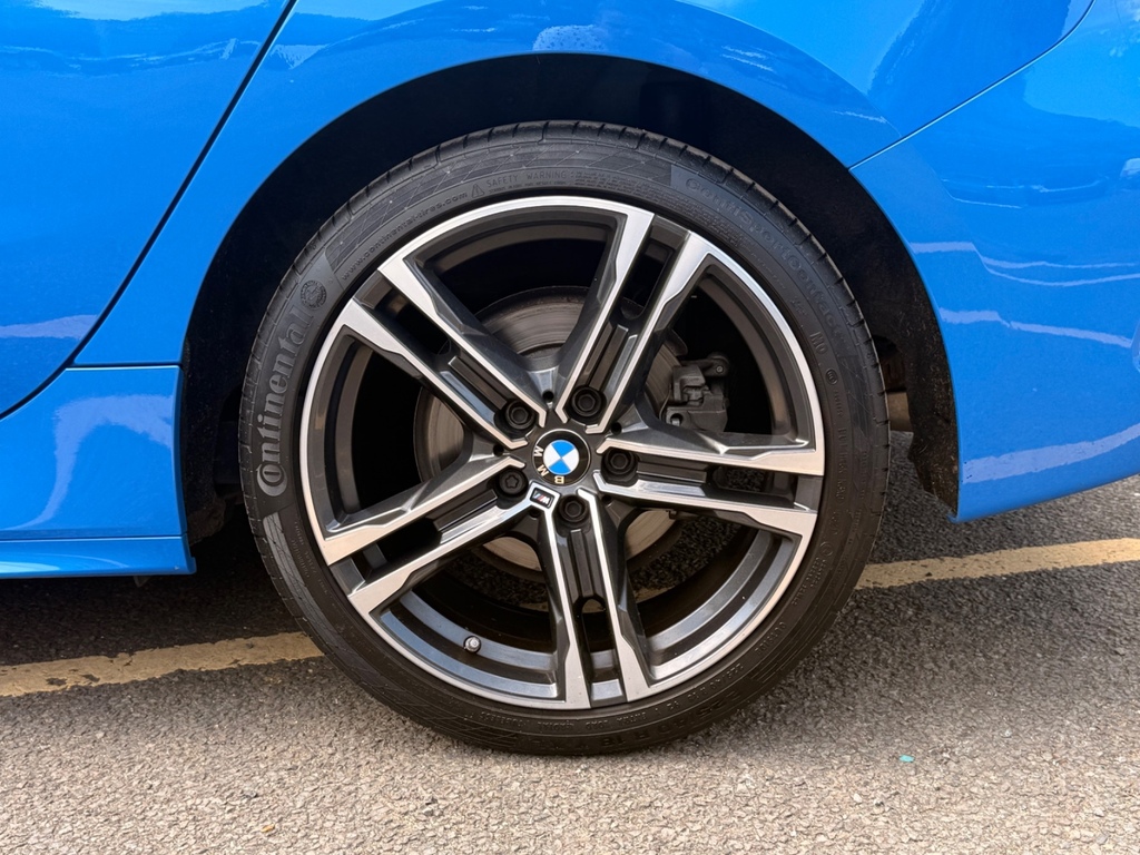 BMW 1 Series 118I 136 M Sport Live Cockpit Professional EA22GZU Blue #5