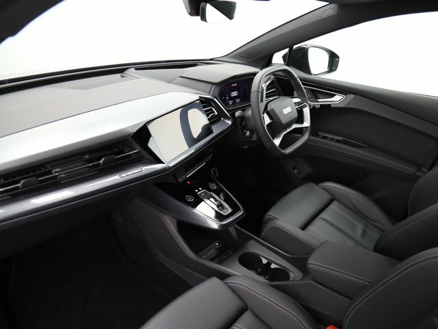 Audi Q4 E Tron 45 Black Edition Black