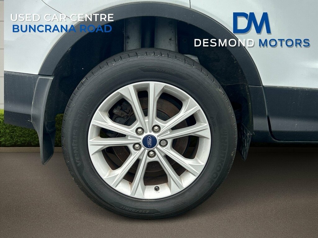 Ford Kuga Titanium 1.5 Tdci 120Ps  White #4