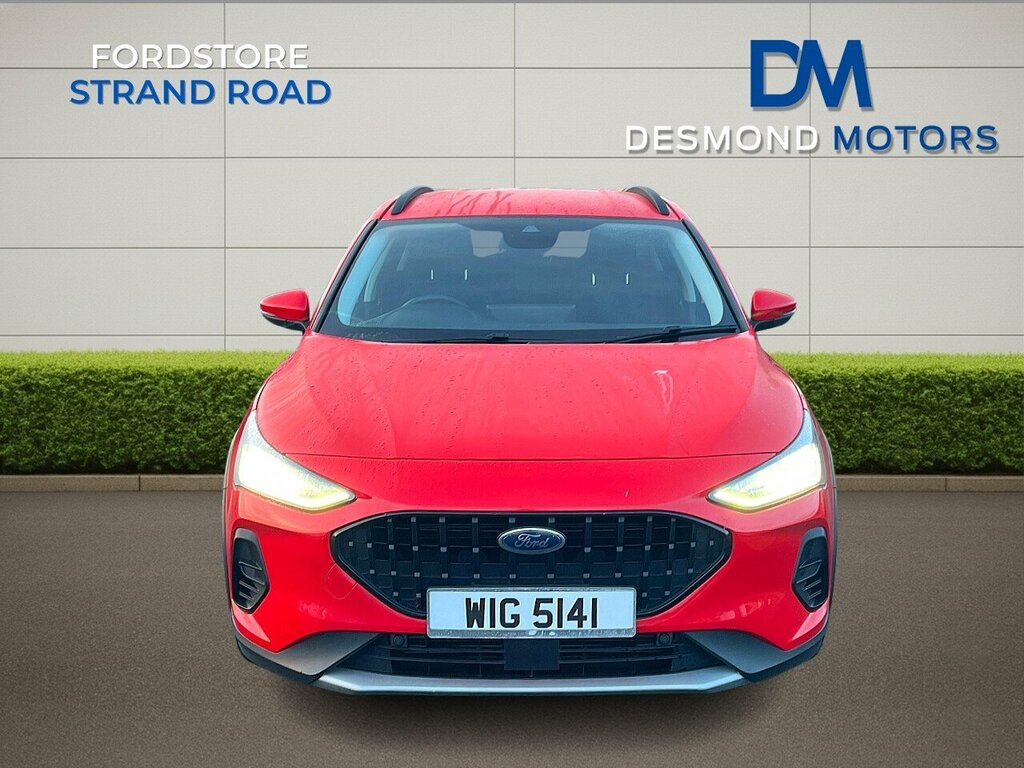 Ford Focus Active Red #3