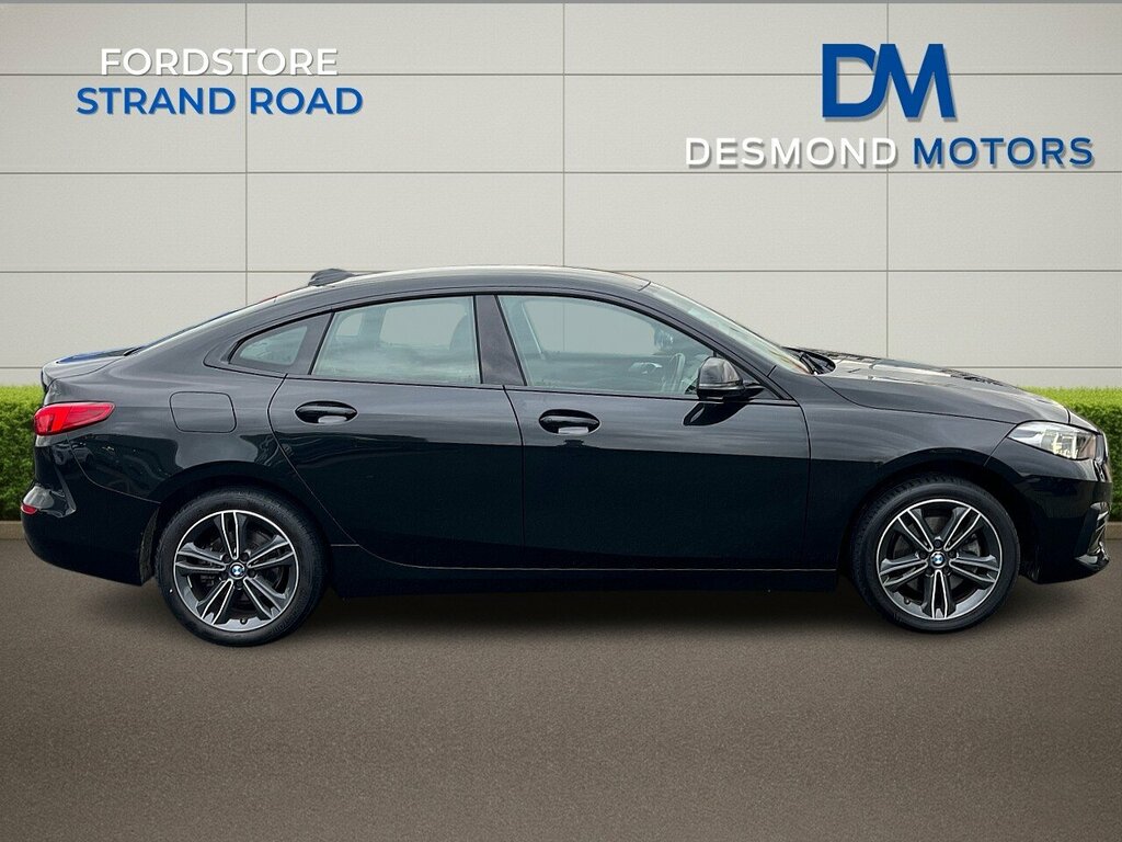 BMW 2 Series Sport Black #2