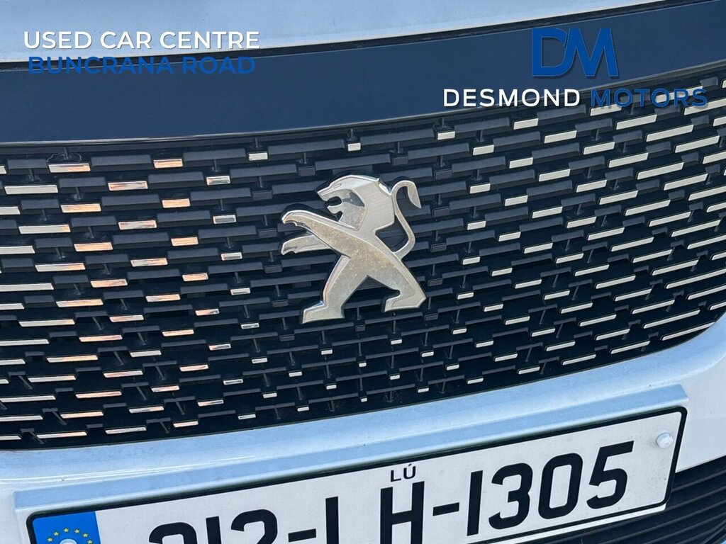Peugeot 2008 Allure Premium Ptech S S White