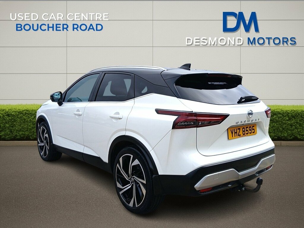 Nissan Qashqai Tekna Dig-t Mhev Cvt White