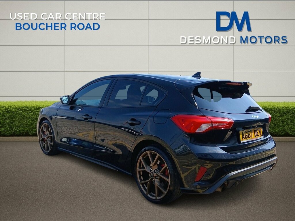 Ford Focus 2.3 Ecoboost St Black