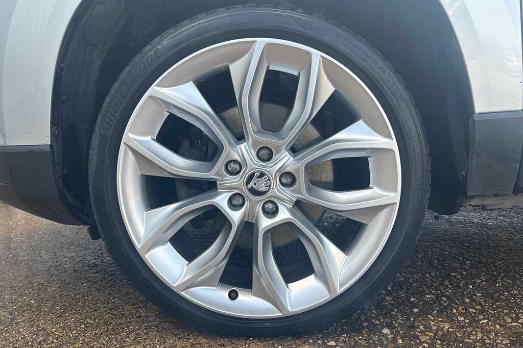 Skoda Karoq 1.5 Tsi Se L Silver #5