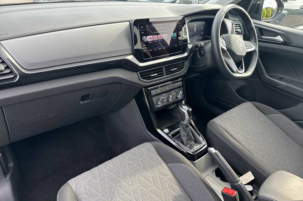 Volkswagen T-Cross 1.0 Tsi 115 Match Dsg GJ74TXU Black #2