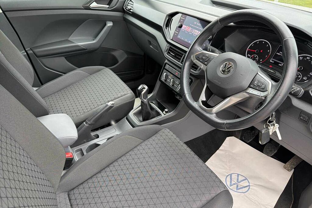 Volkswagen T-Cross 1.0 Tsi 110Ps Se Hatchback YD21SVP White #6