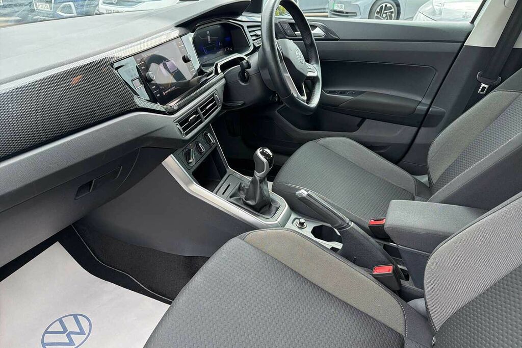 Volkswagen Polo 1.0 Tsi Life YY24UKA White #2