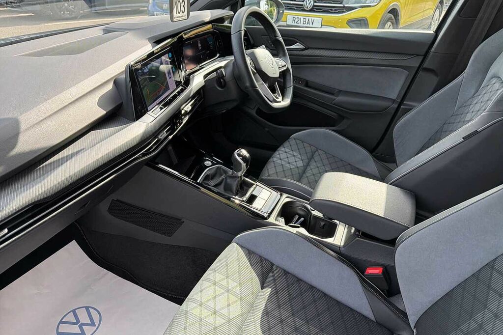 Volkswagen Golf 1.5 Tsi 150 R-line YX24UTU Grey #2