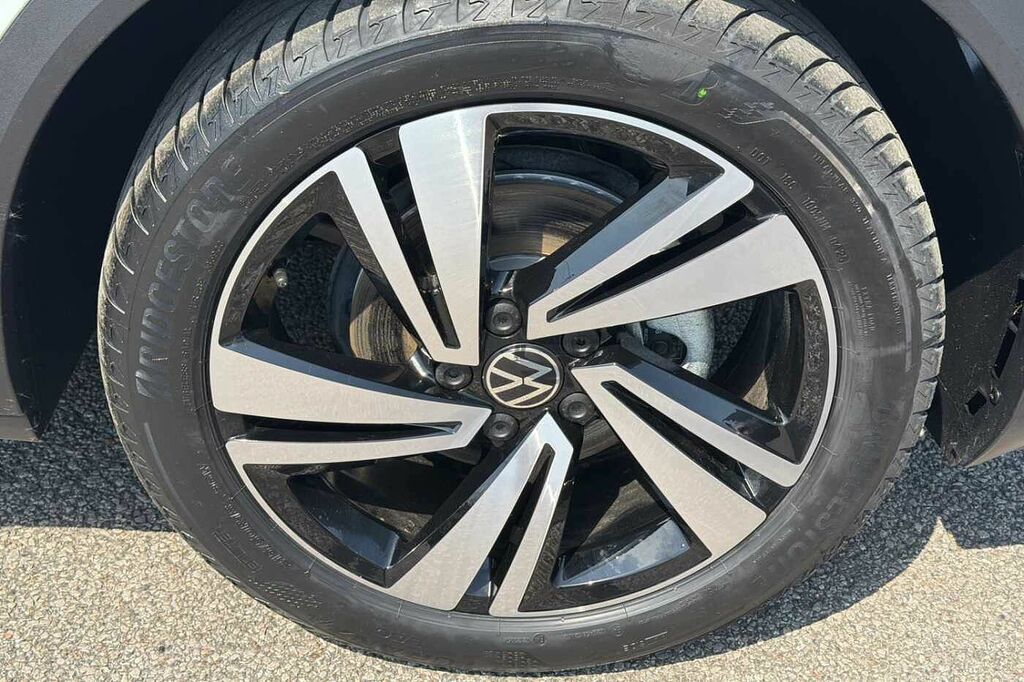 Volkswagen T-Roc 1.5 Tsi R-line YY26NFZ White #5