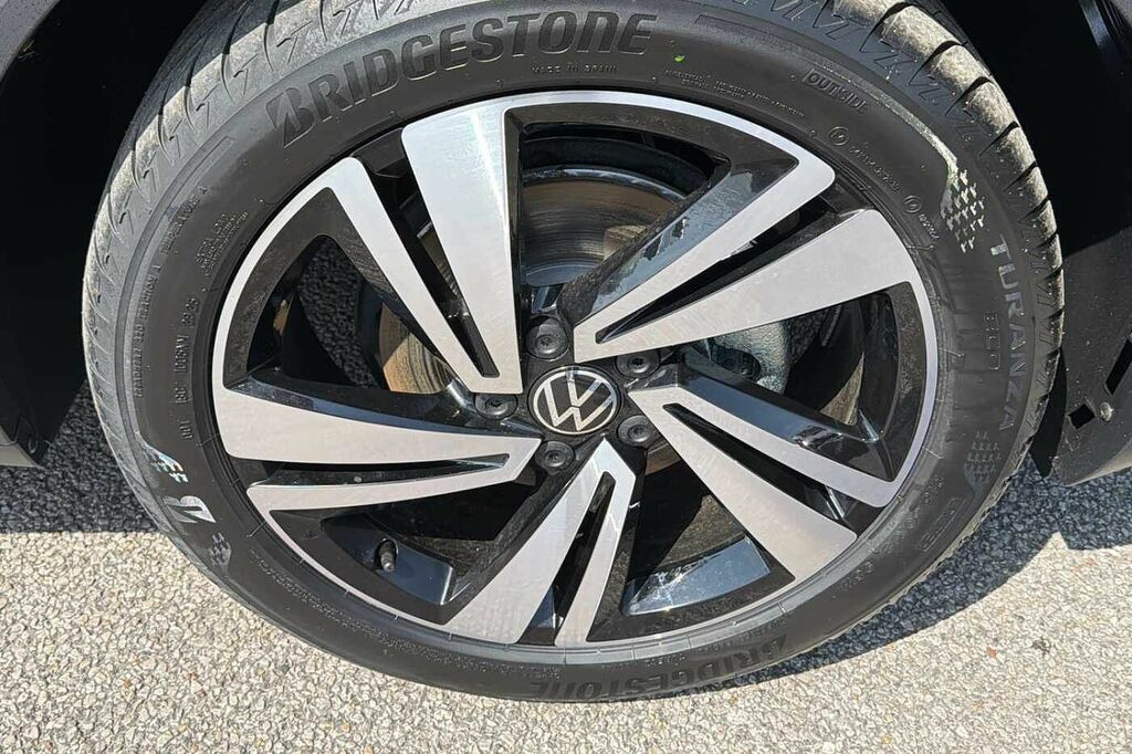 Volkswagen T-Roc 1.5 Tsi R-line YY26UJL Black #5