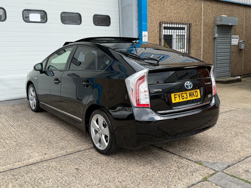 Toyota Prius 1.8 Vvt-h T Spirit Black #6