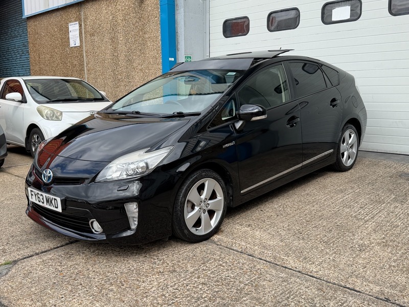 Toyota Prius 1.8 Vvt-h T Spirit Black #3