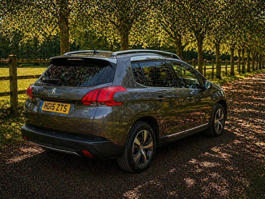 Peugeot 2008 Suv 1.2 Puretech Allure Euro 6 Ss 201515 HG15ZTS Grey #6