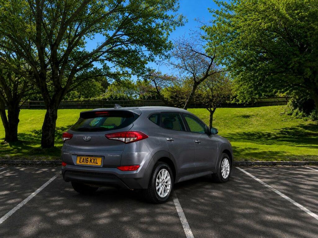 Hyundai Tucson Suv 1.6 Gdi Blue Drive Se Nav Euro 6 Ss 20 EA16KXL Grey #4