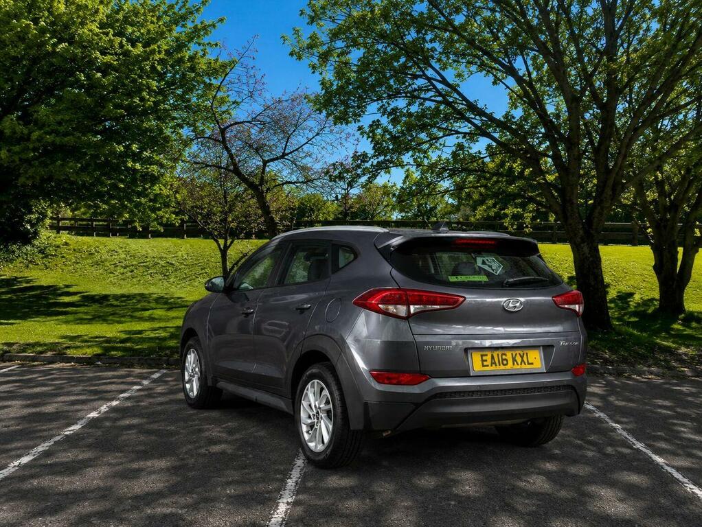 Hyundai Tucson Suv 1.6 Gdi Blue Drive Se Nav Euro 6 Ss 20 EA16KXL Grey #3
