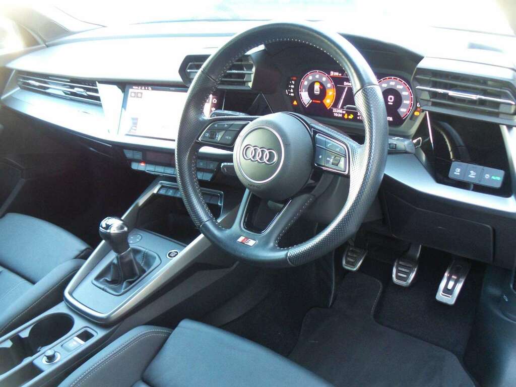 Audi A3 S Line FN70JCJ Grey #4