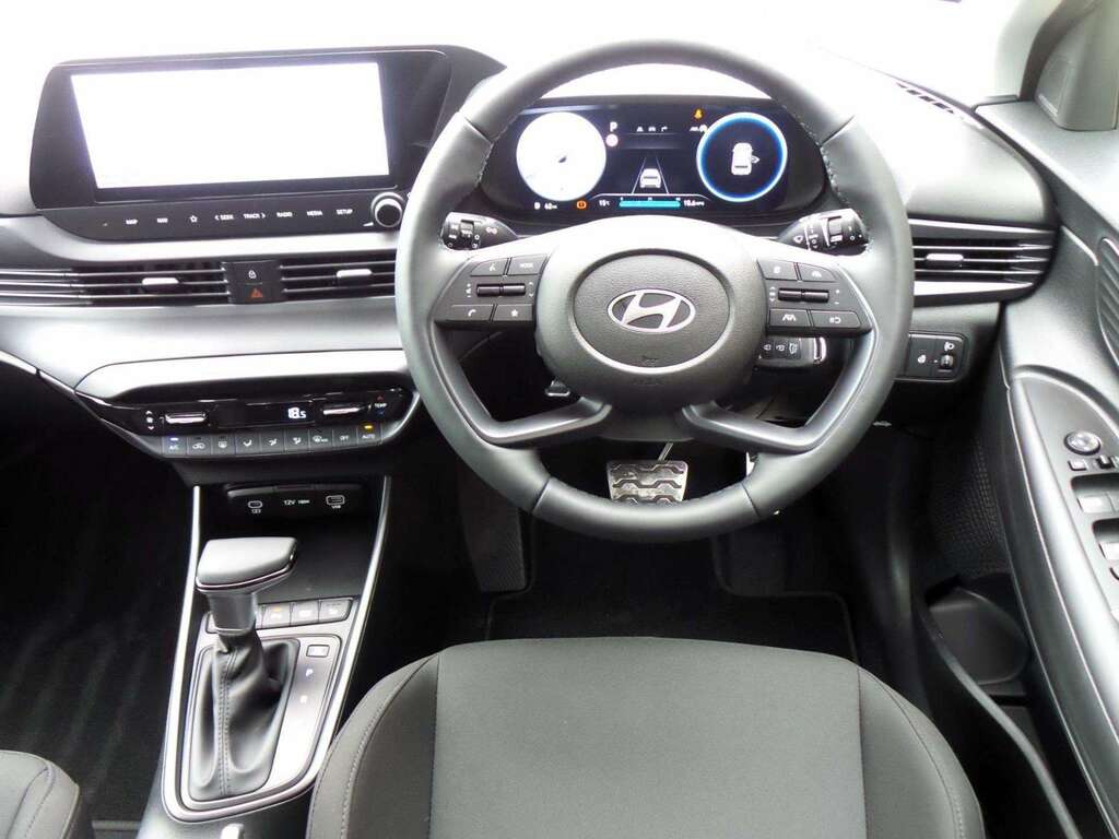 Hyundai Bayon Tech Line WG75VBU Red #6