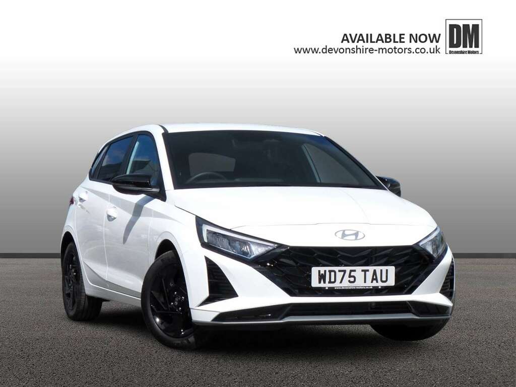 Hyundai I20 Black Line White