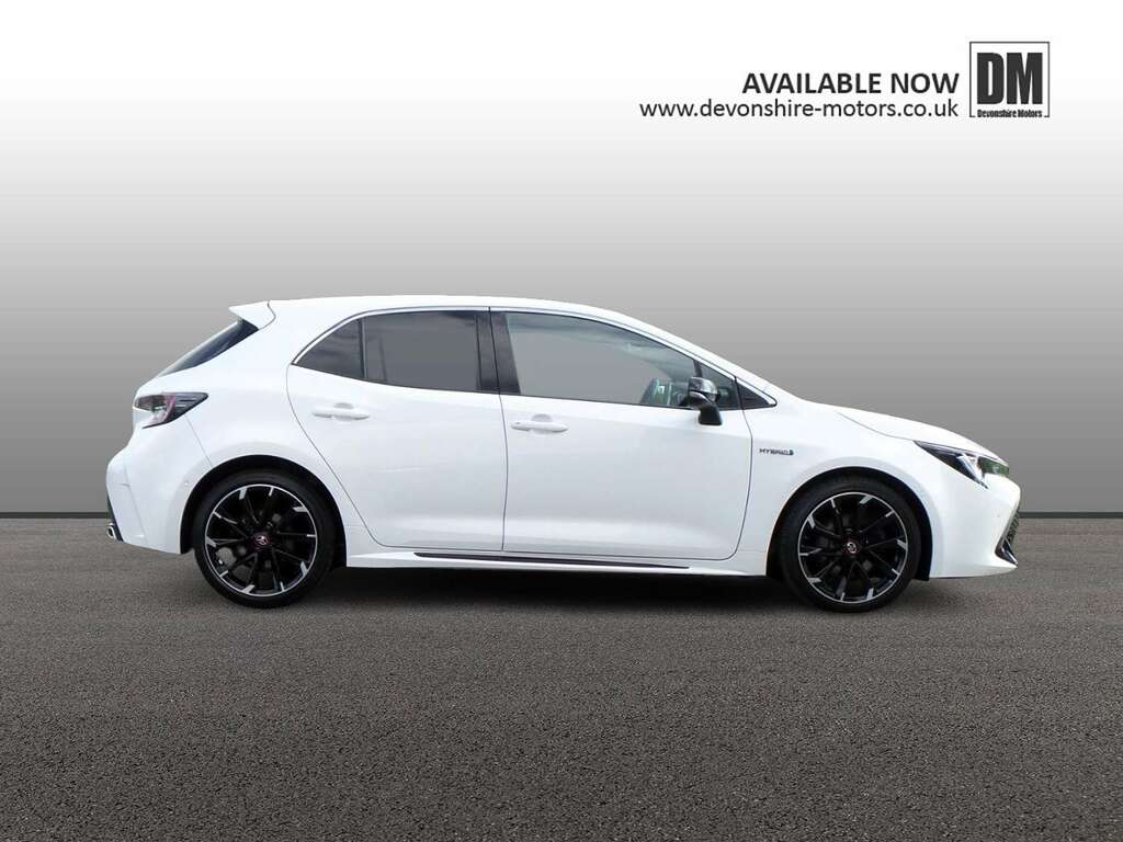 Toyota Corolla Gr Sport NU21AHV White #3
