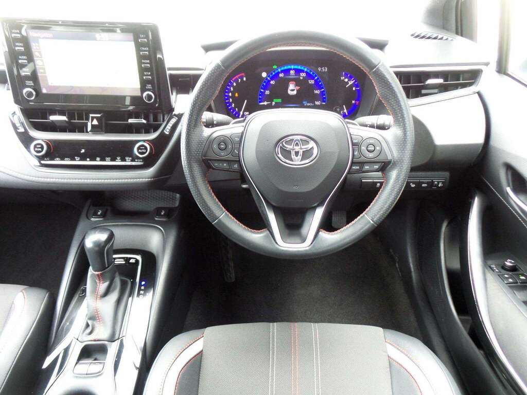 Toyota Corolla Gr Sport NU21AHV White #6