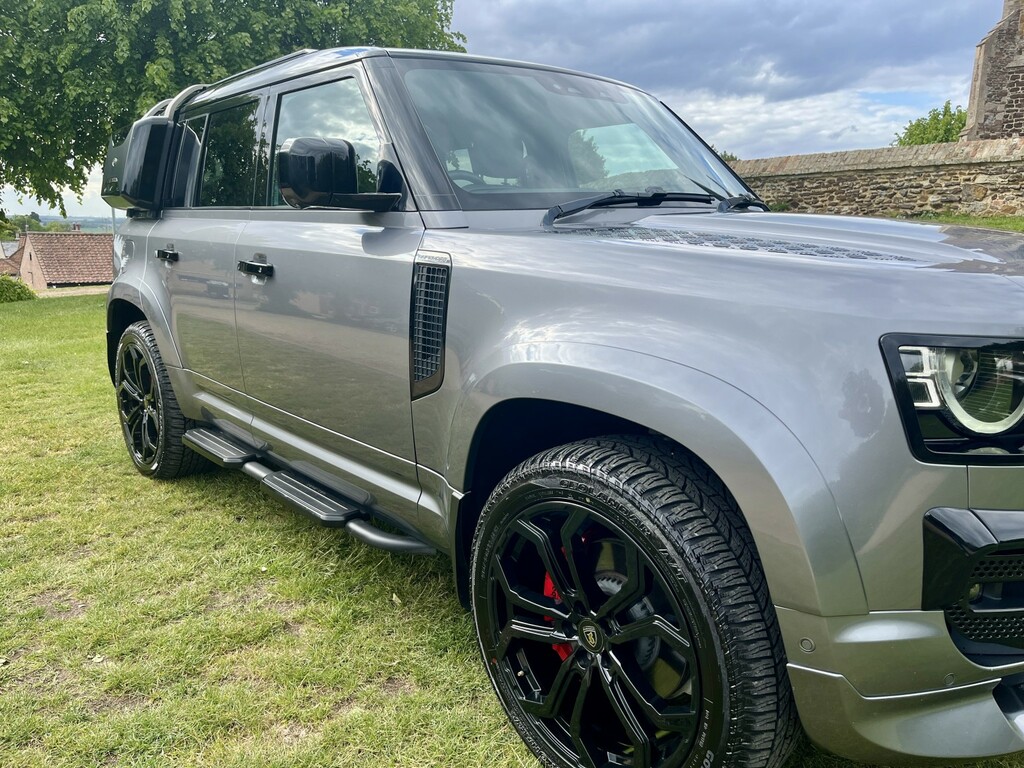 Land Rover Defender 110 Suv 3.0 D300 Mhev Hse 202121 DY21WWH Grey #4