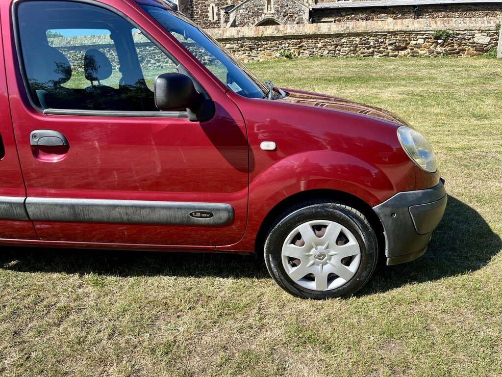 Renault Kangoo 1.6 Authentique 16V Blue #32