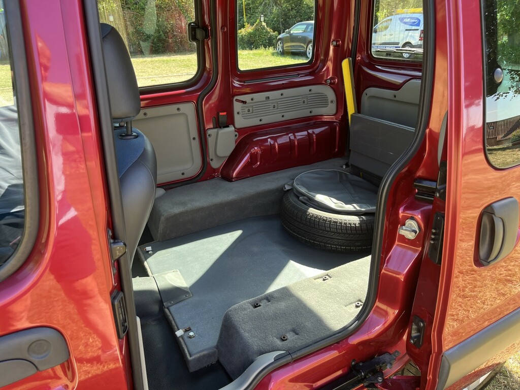 Renault Kangoo 1.6 Authentique 16V Blue #29