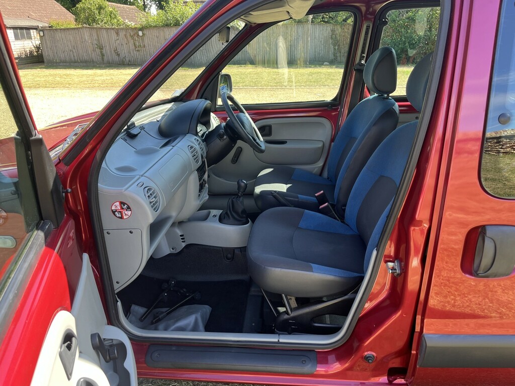 Renault Kangoo 1.6 Authentique 16V Blue #23