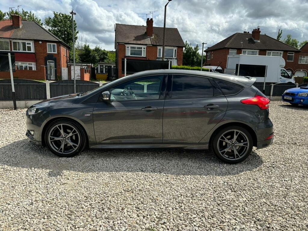 Ford Focus Hatchback 1.0T Ecoboost St-line X Euro 6 Ss PK18ZYY Grey #4