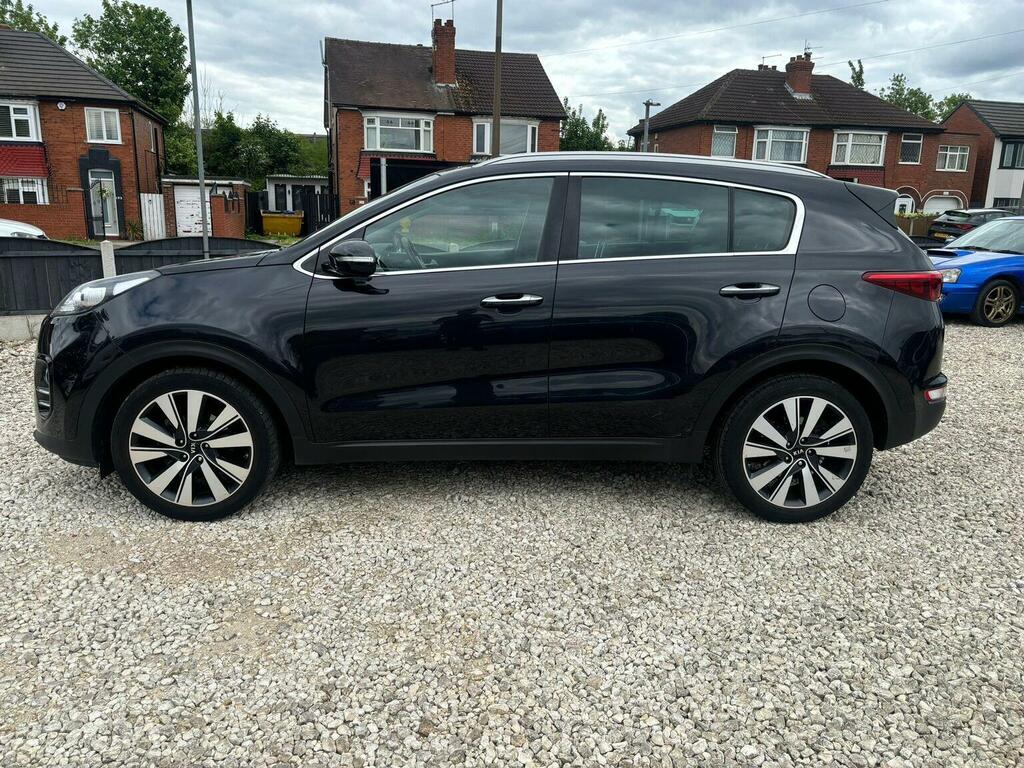 Kia Sportage Suv 1.7 Crdi 3 Euro 6 Ss 201717 LV17UBY Black #4