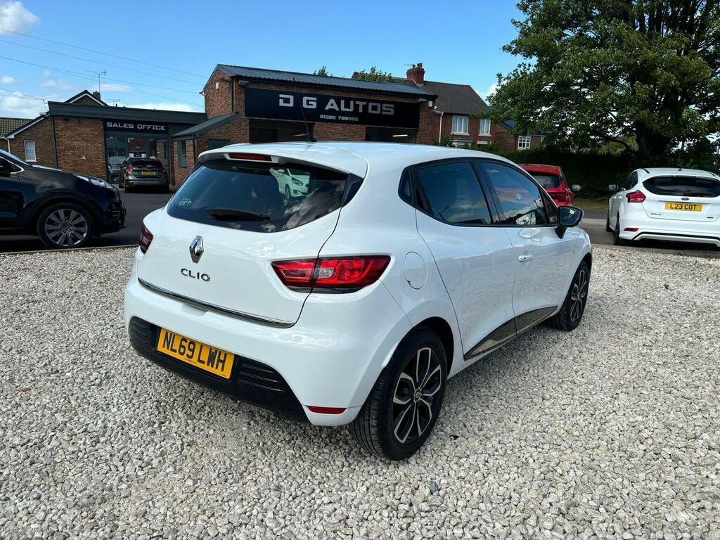 Renault Clio Hatchback 0.9 Tce Play Euro 6 Ss 201969 NL69LWH White #6