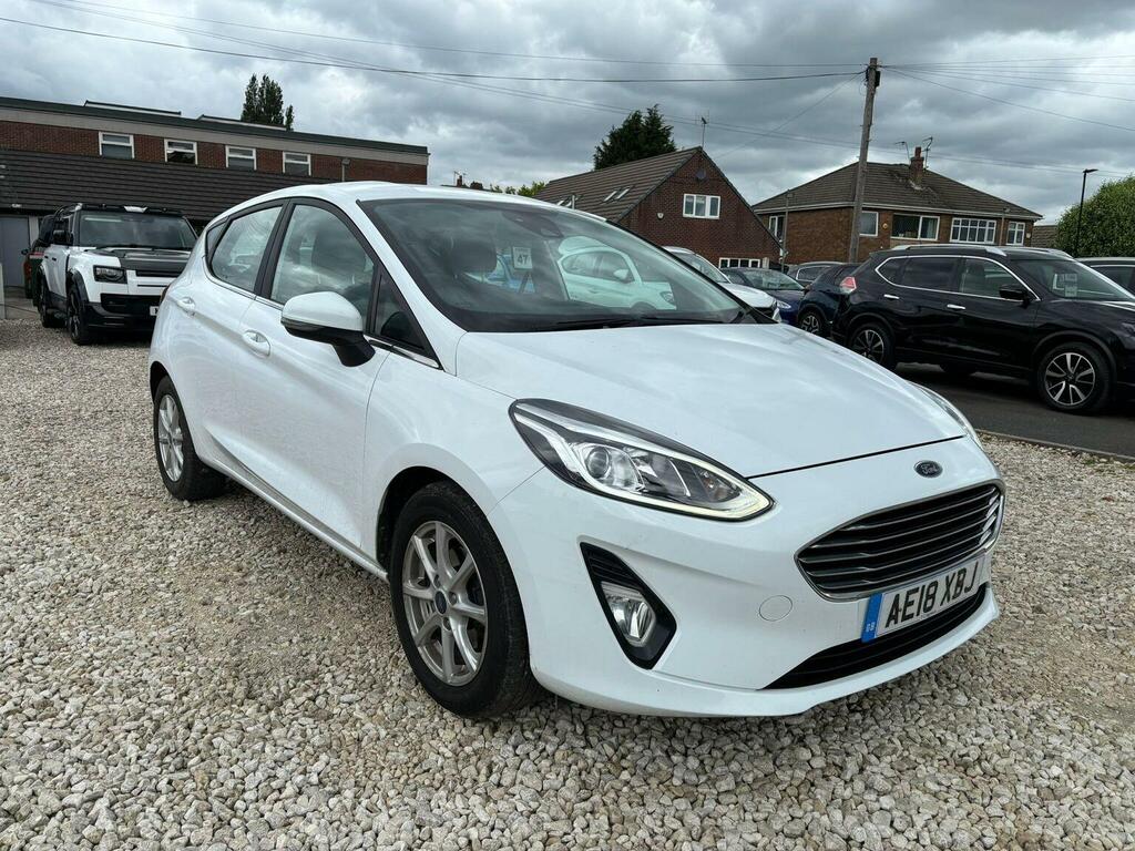 Ford Fiesta Hatchback 1.0T Ecoboost Zetec Euro 6 Ss 20 White